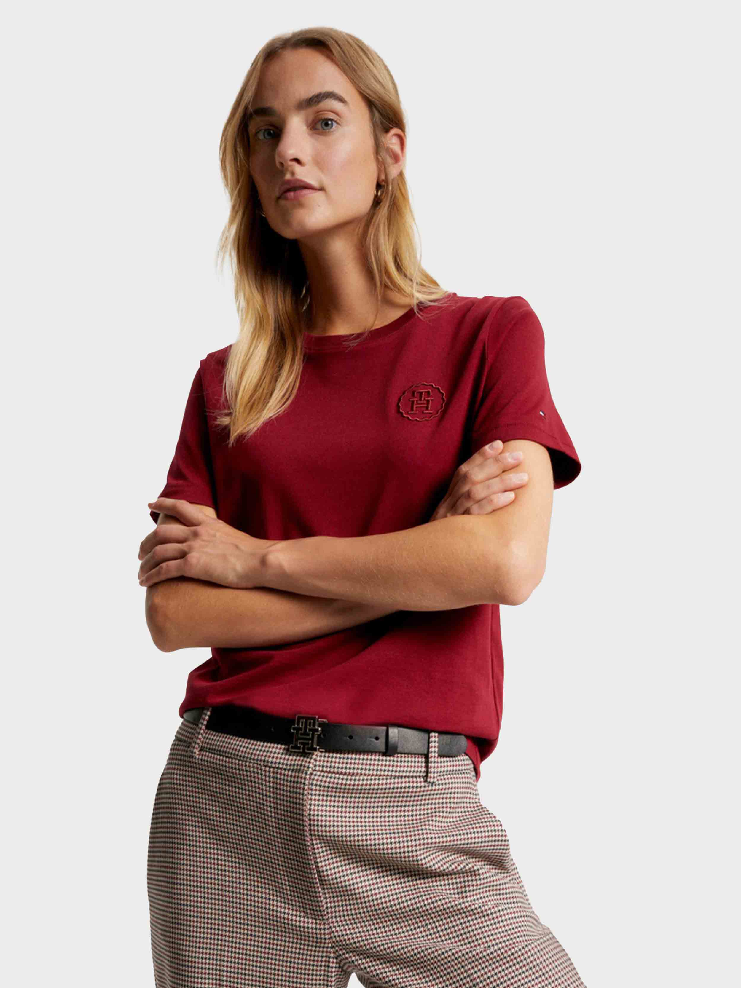Tommy Hilfiger - Women's Modern Tonal Logo Embroidery T-Shirt - Image 27