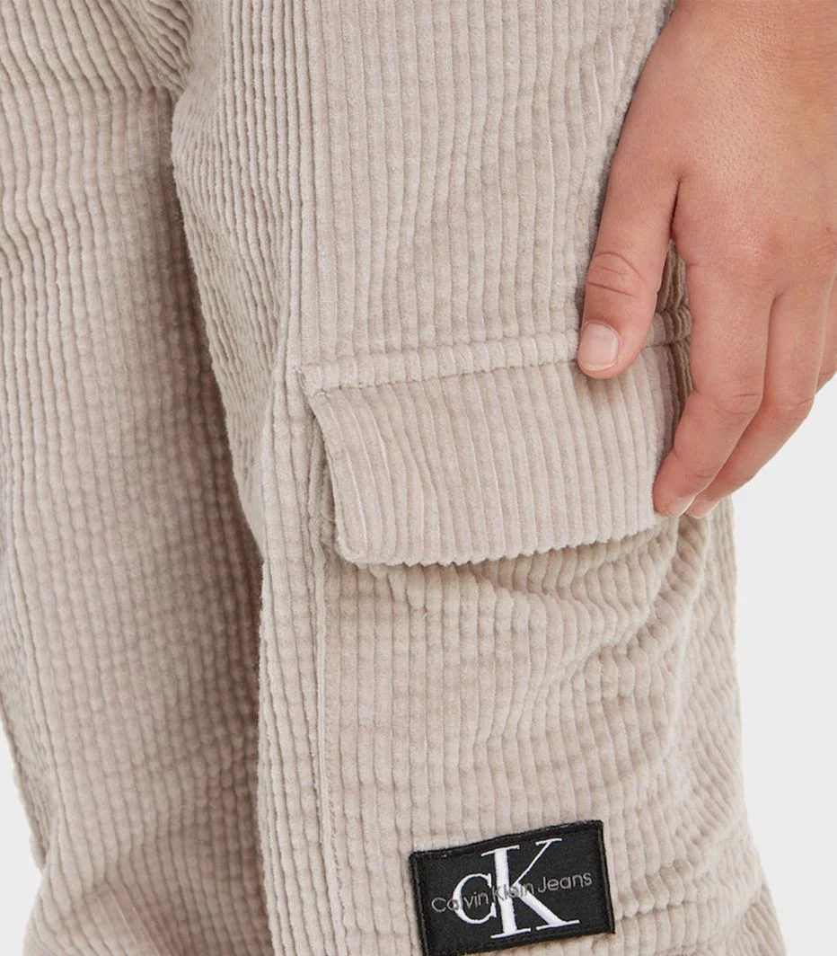 Calvin Klein  - Boys -  Corduroy Badge Relaxed Fit Cargo Joggers - Image 4
