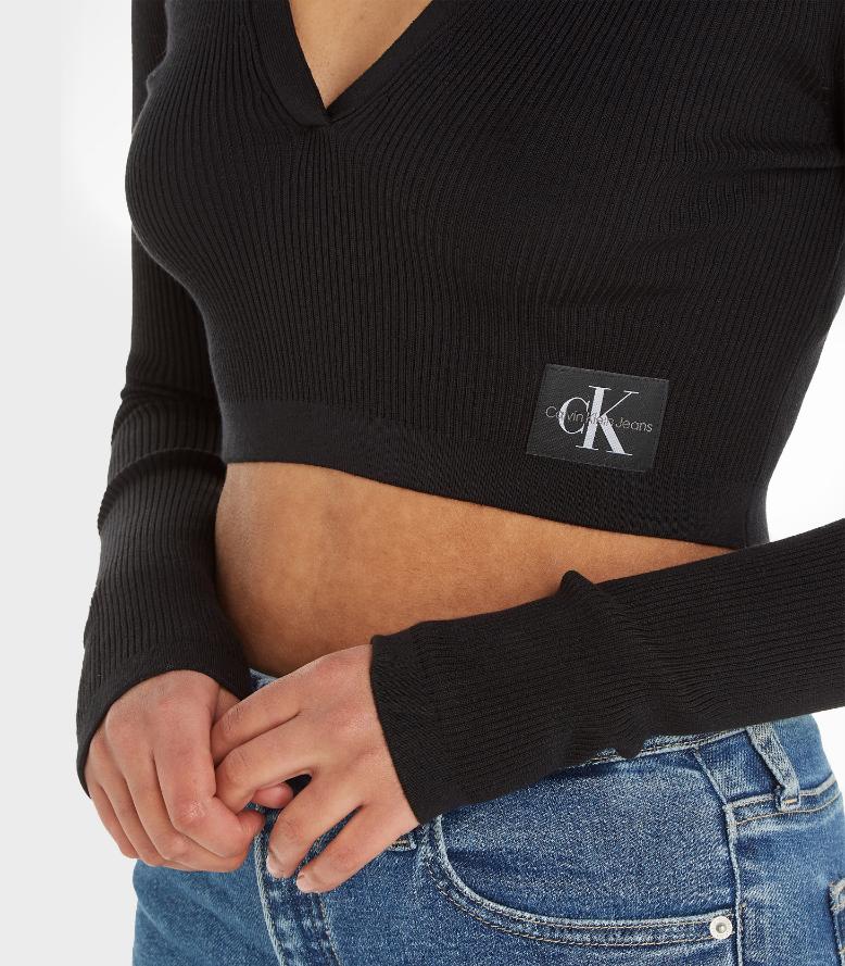 Calvin Klein Jeans - Label Tight Crop V - Neck Sweater - Image 8