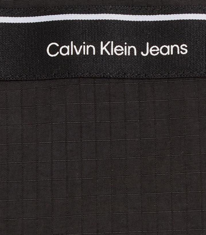 Calvin Klein  - Boys -  Relaxed Short Sleeve Shirt - Image 15