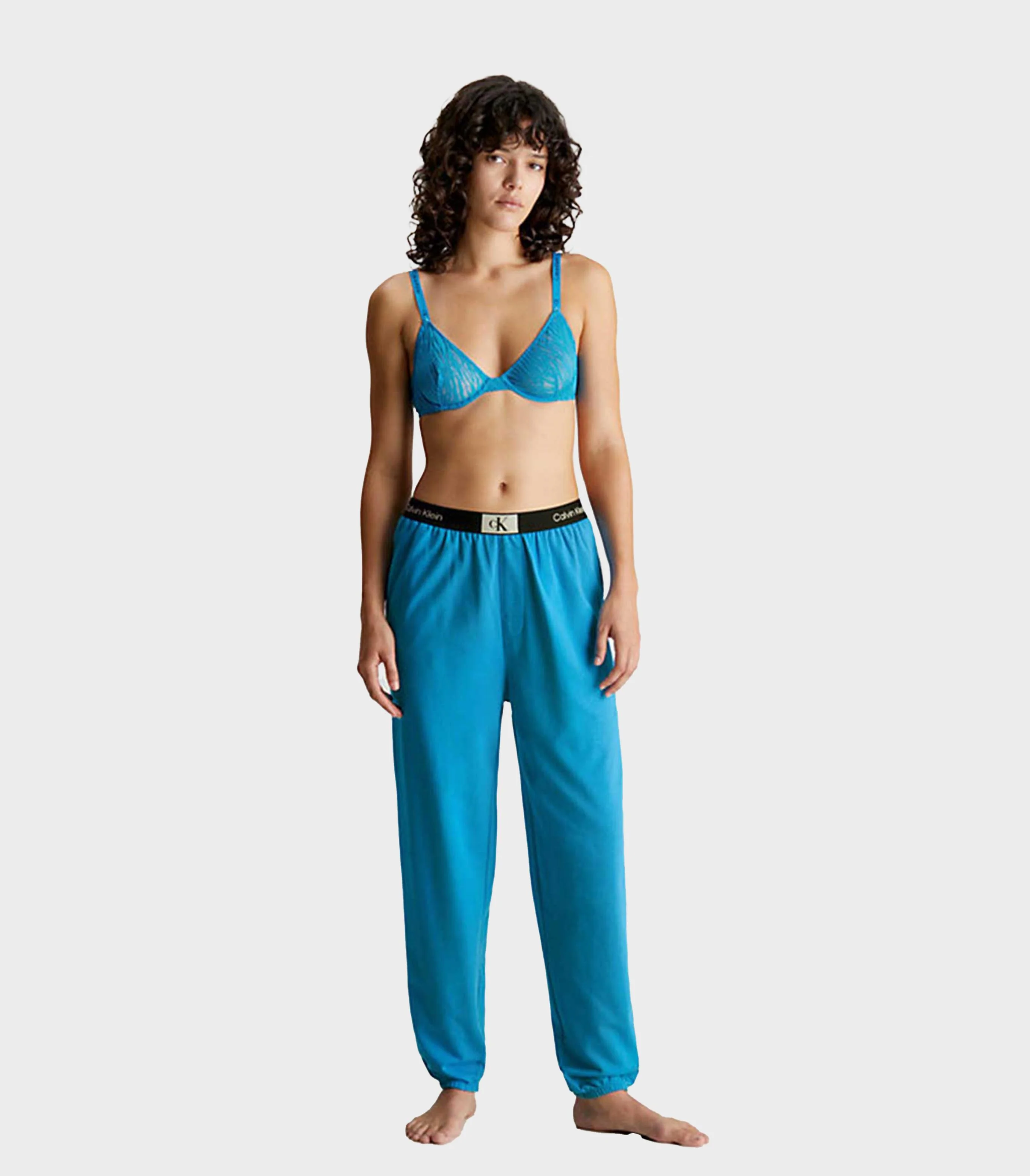 Calvin Klein - Women's Relaxed Fit Jogger - Image 4