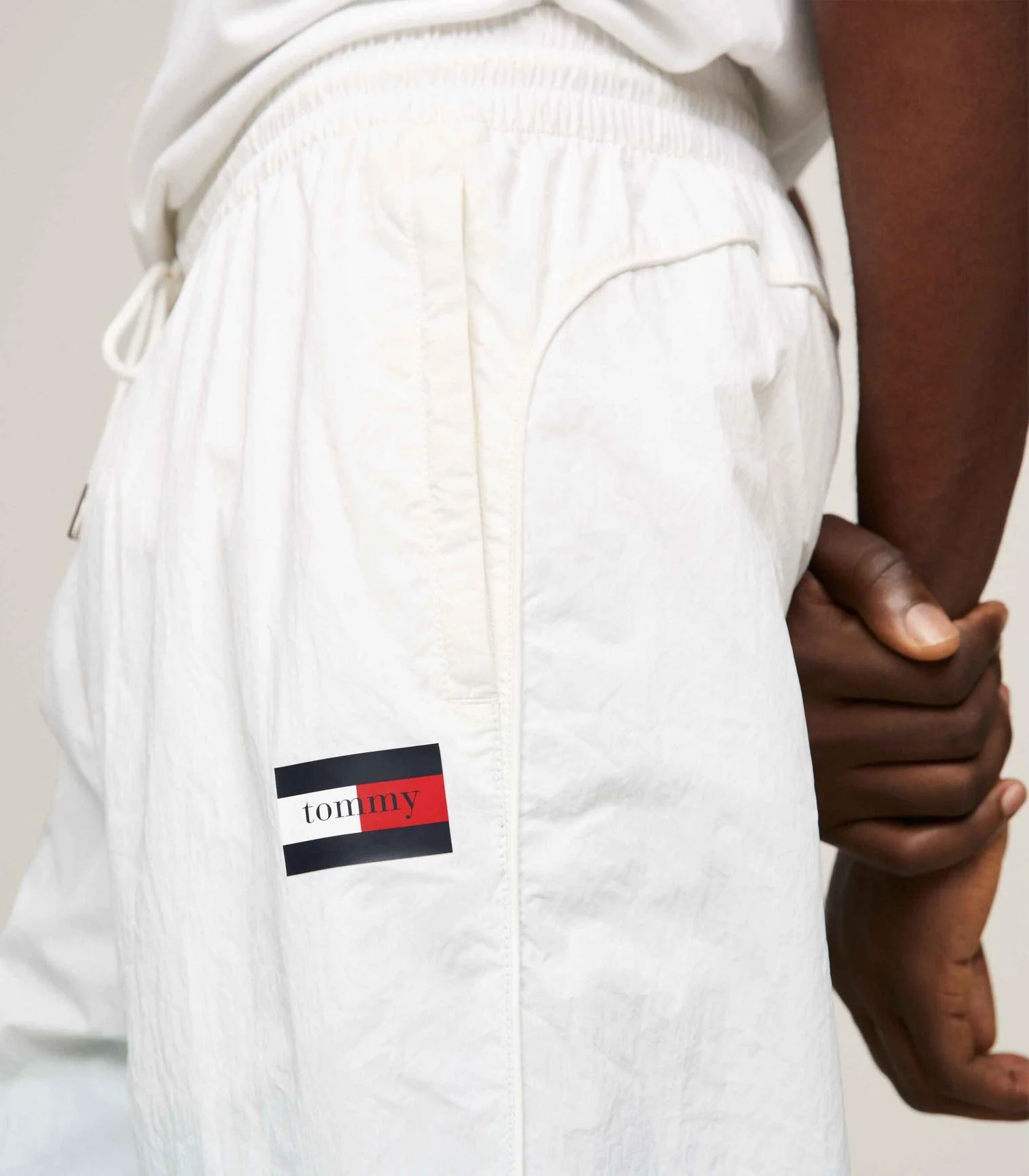 Tommy Hilfiger Jeans - Unisex - Dual Gender Oversized Joggers - Image 13