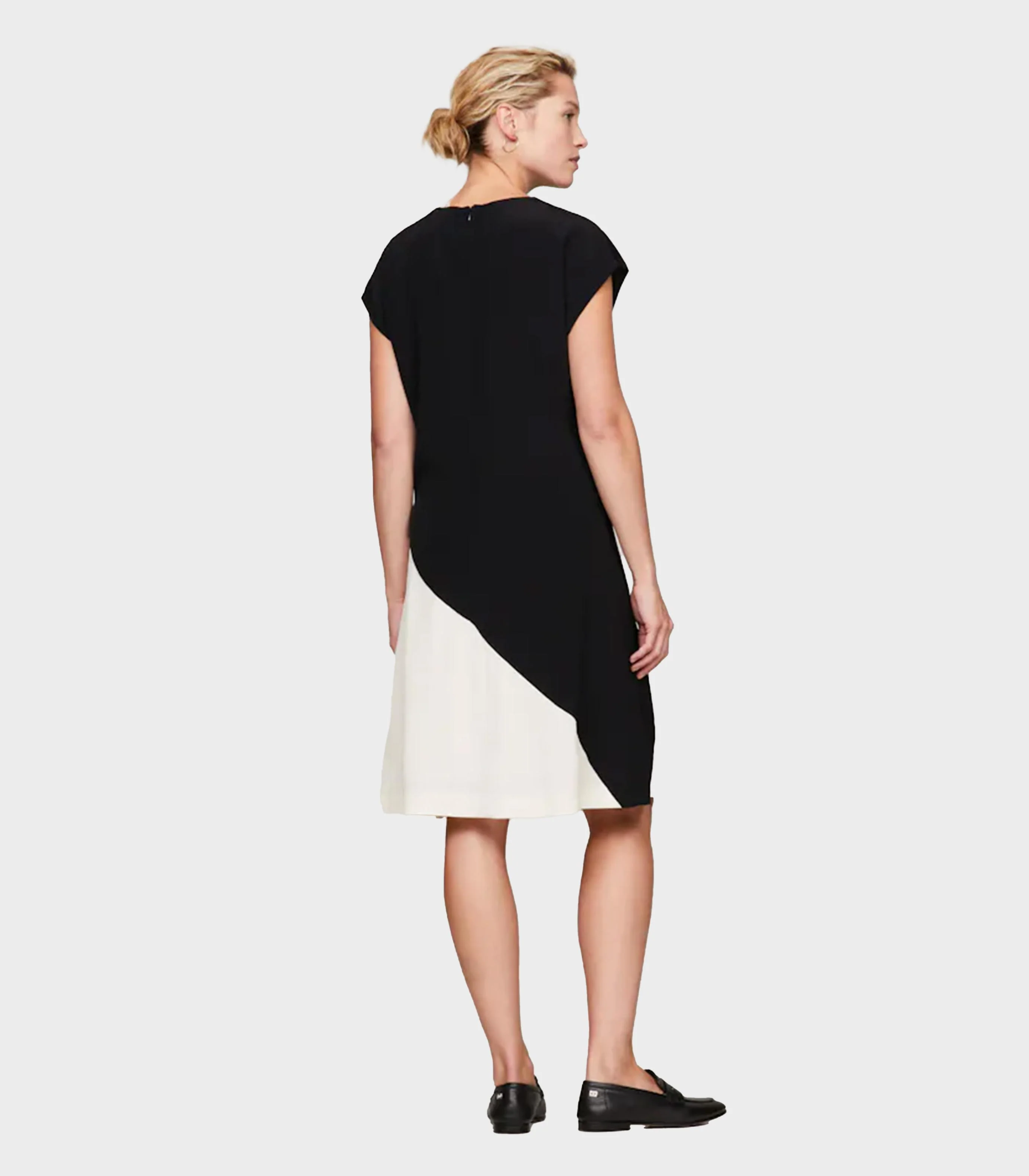 Tommy Hilfiger - Viscose Blocked Knee Dress - Image 3