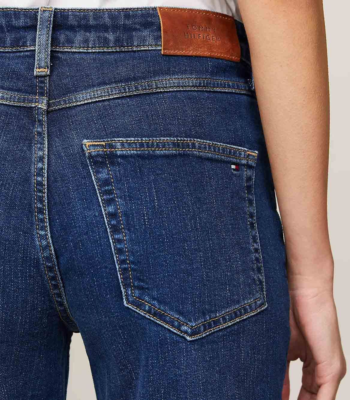 Tommy Hilfiger - Women's Classics Mid Rise Straight Jeans - Image 5