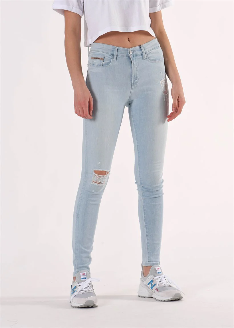 Calvin Klein Jeans - High Rise Skinny Jeans - Image 2
