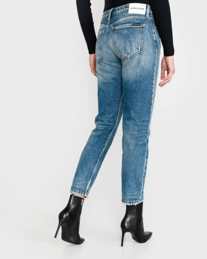 Calvin Klein Jeans - Mid Rise Boy Jeans - Image 3