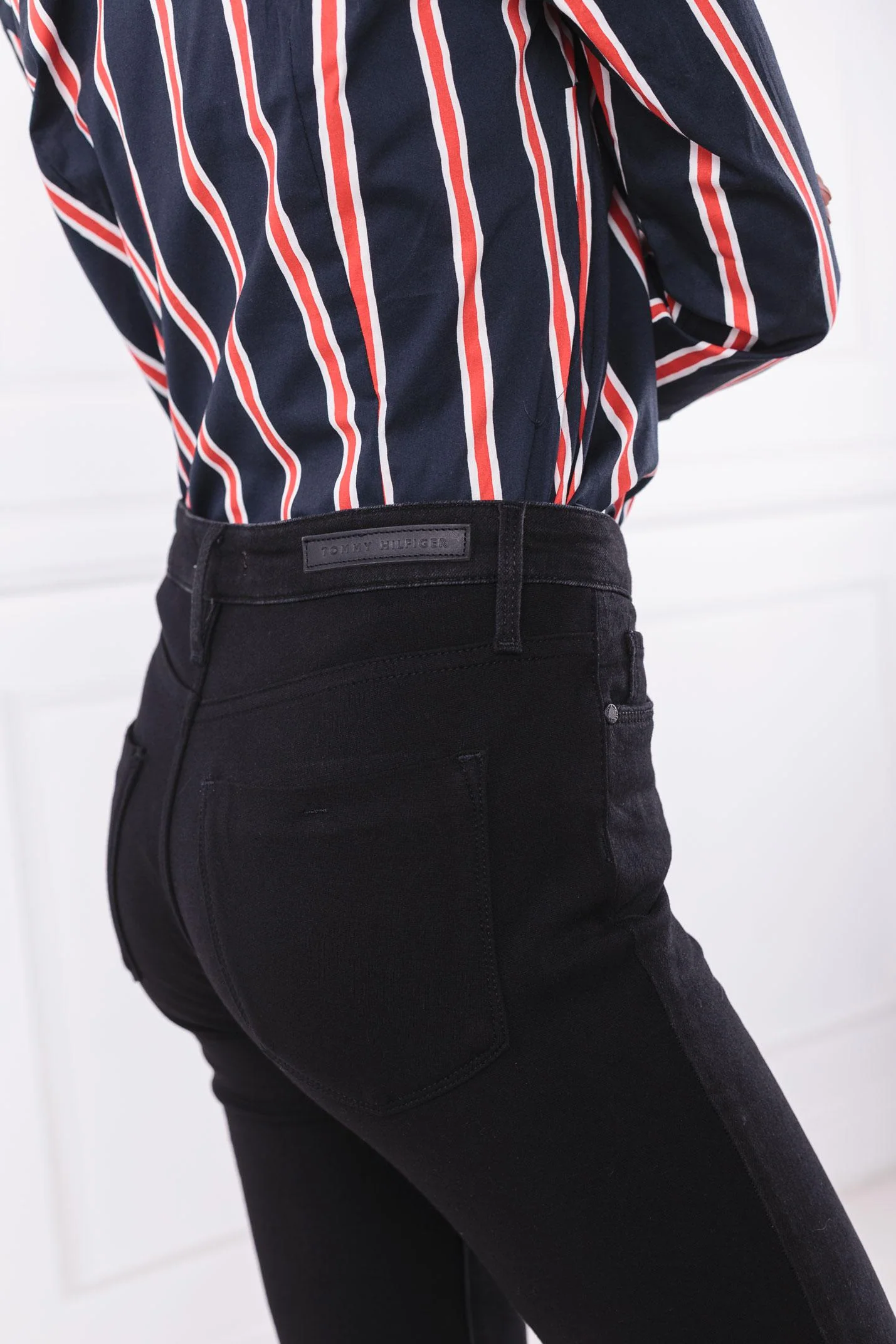 Tommy Hilfiger - Como Selma Jeans - Image 5
