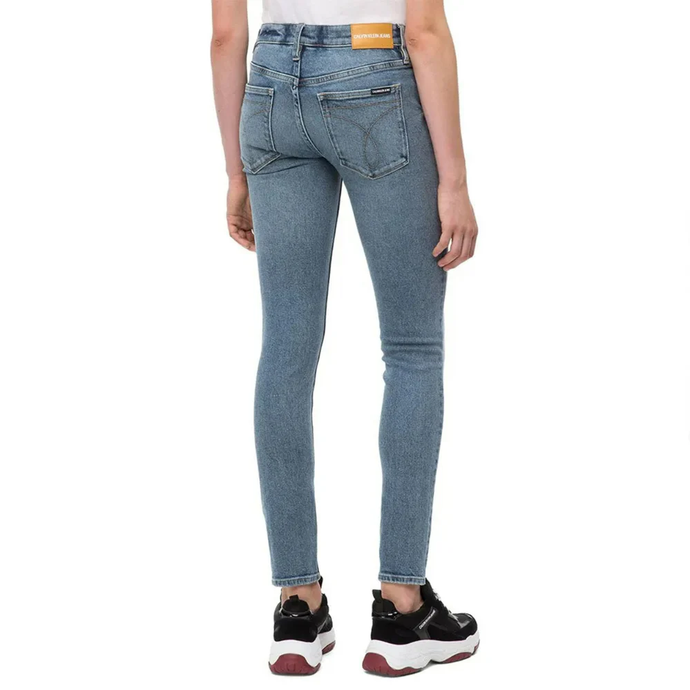 Calvin Klein Jeans - Women's Mid Rise Skinny - Image 2